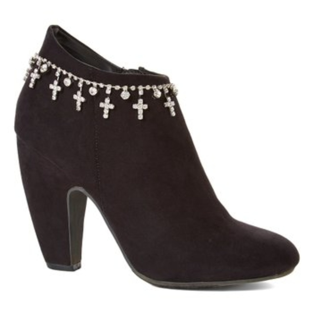 Silvertone Cross Boot Chain